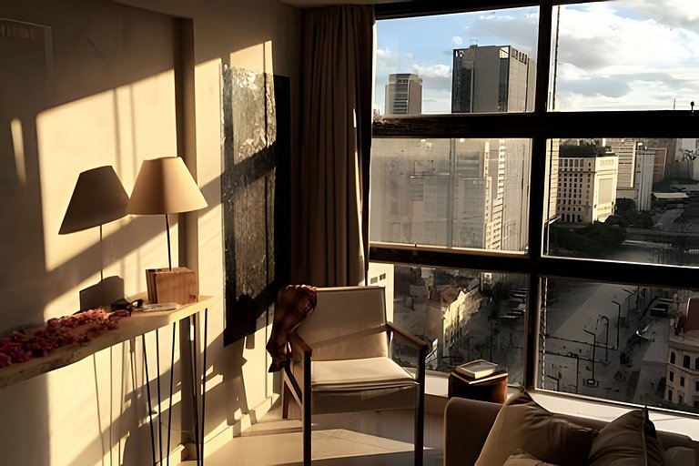 Lindo Apto c/ Cinema a 2min do Metrô São Bento