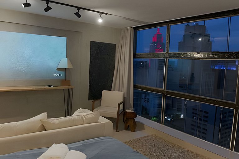 Lindo Apto c/ Cinema a 2min do Metrô São Bento