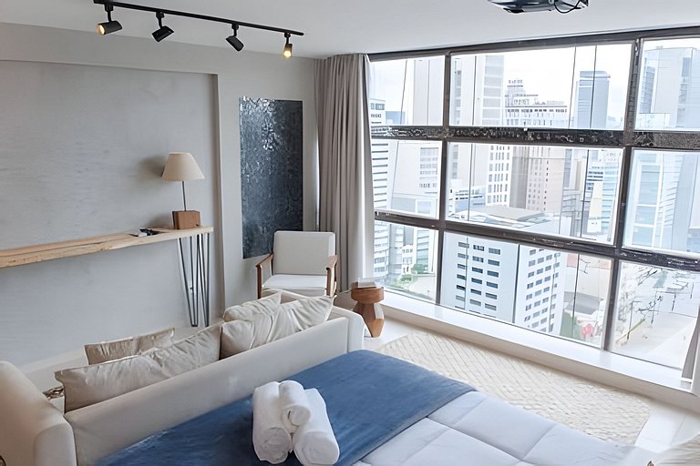 Lindo Apto c/ Cinema a 2min do Metrô São Bento