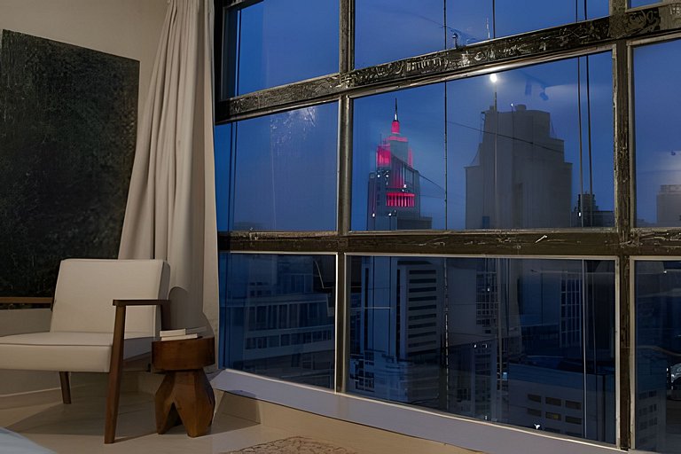 Lindo Apto c/ Cinema a 2min do Metrô São Bento