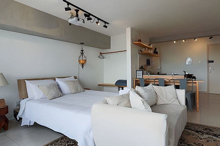 Lindo Apto c/ Cinema a 2min do Metrô São Bento