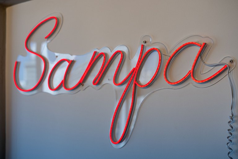 Cinema e Banheira no Metrô São Bento p/ 3 Hóspedes