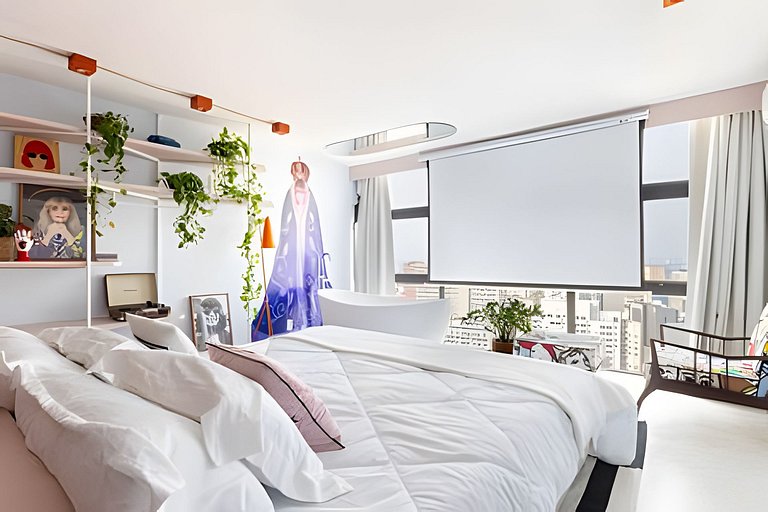 Cinema, Banheira e Cama King em Apto no Centro SP