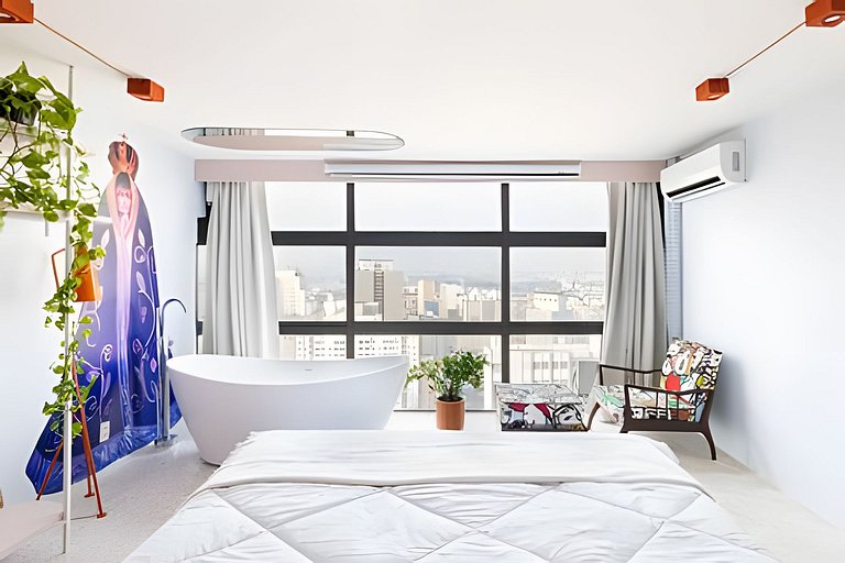 Cinema, Banheira e Cama King em Apto no Centro SP