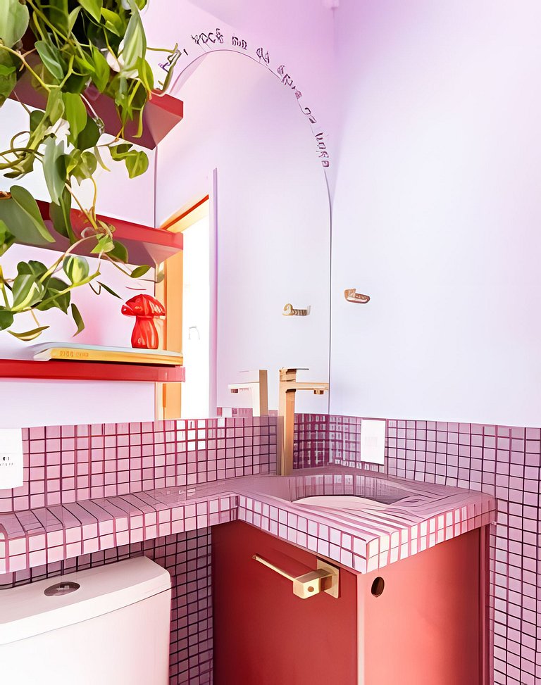 Cinema, Banheira e Cama King em Apto no Centro SP