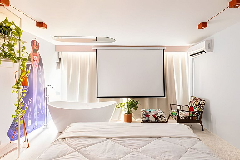 Cinema, Banheira e Cama King em Apto no Centro SP