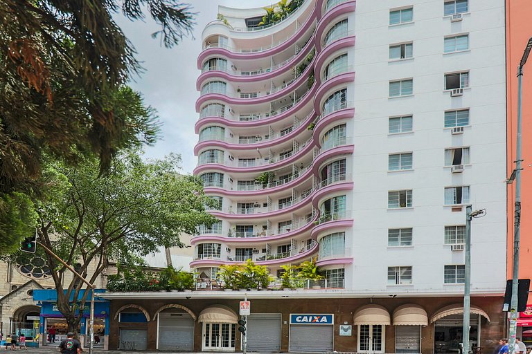 Apto a 5min do Metrô c/ Varanda, Sauna e Piscina