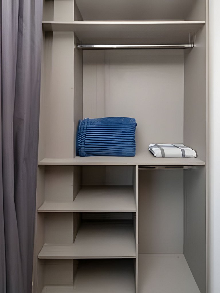 Studio c/ Vista Surreal do 39º Andar + Cinema CentroSP