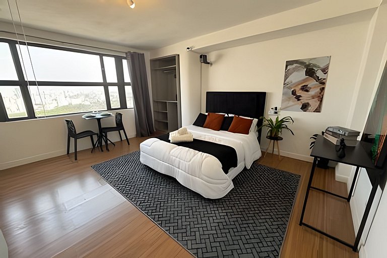 Studio c/ Vista Surreal do 39º Andar + Cinema CentroSP