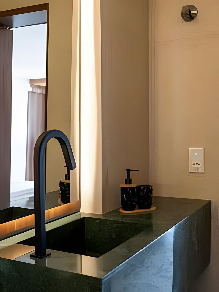 Luxuoso Apartamento até 4 Hóspedes no Centro de SP