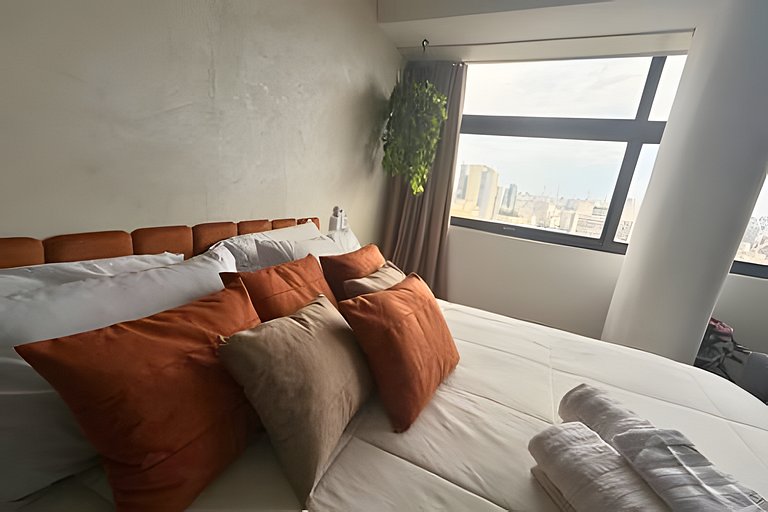 Refúgio para Casais no 39º Andar ao Lado do Metrô