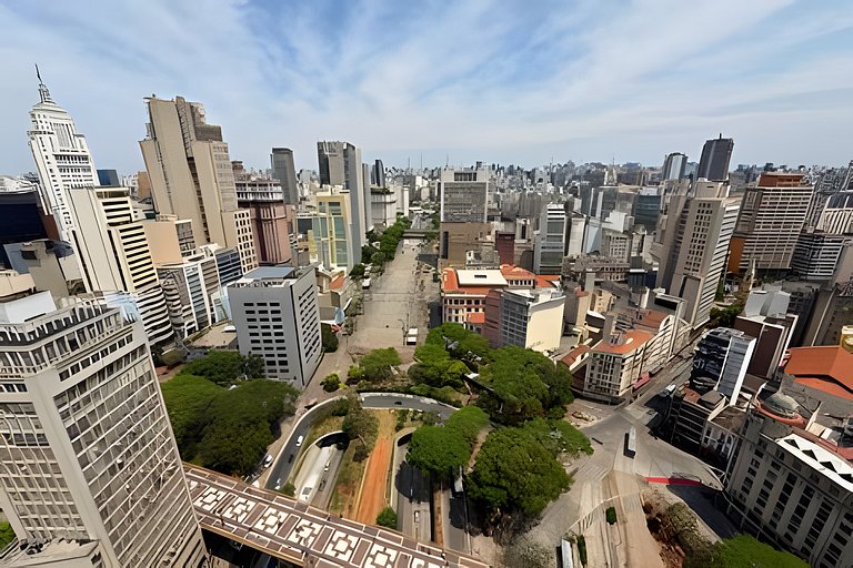 Refúgio para Casais no 39º Andar ao Lado do Metrô