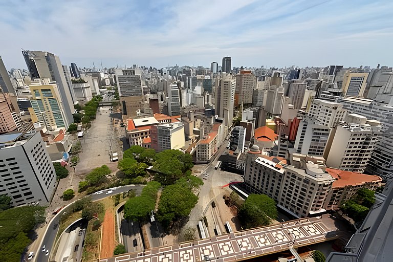 Apto Ideal no 39º Andar - 2 min Metrô São Bento