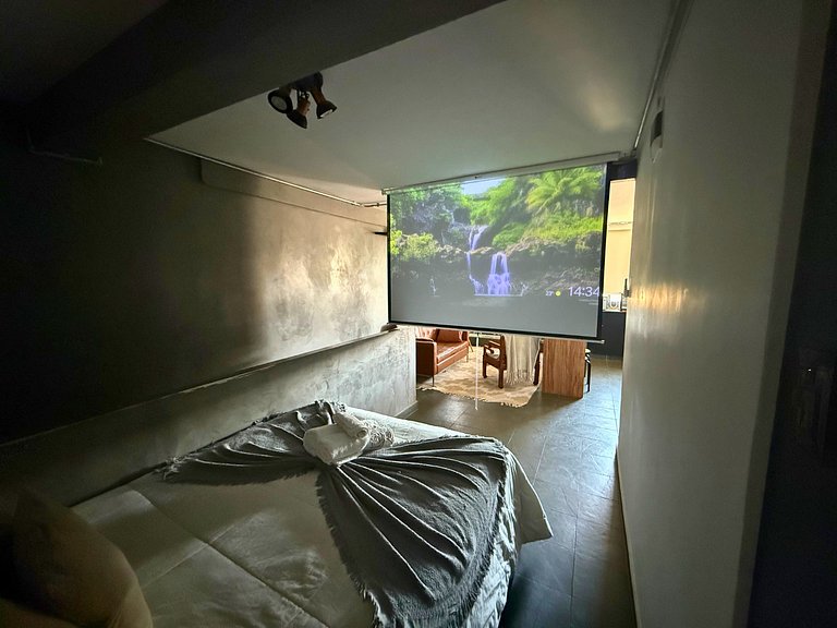 Apto com Cinema no Centro de SP para Casais