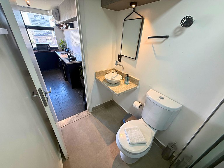 Apto com Cinema no Centro de SP para Casais