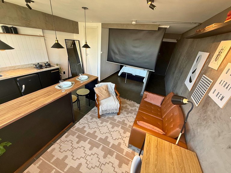 Apto com Cinema no Centro de SP para Casais