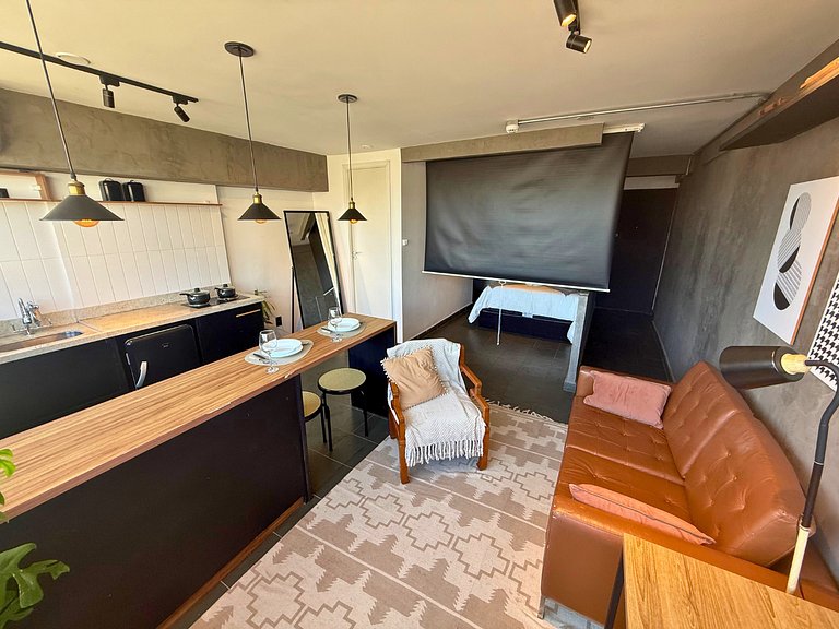 Apto com Cinema no Centro de SP para Casais