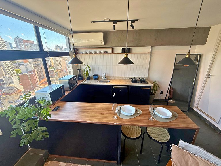 Apto com Cinema no Centro de SP para Casais