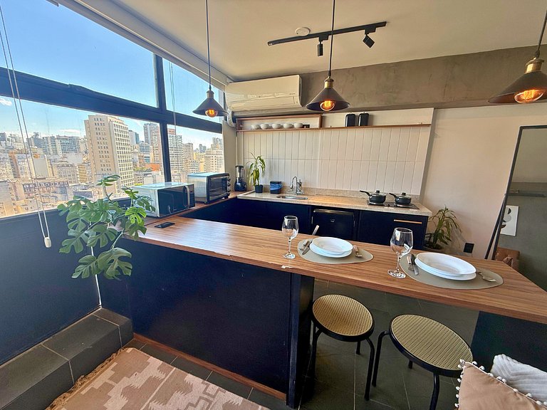 Apto com Cinema no Centro de SP para Casais