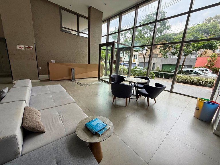 Studio a 7min Metrô Ana Rosa c/ Piscina e Academia