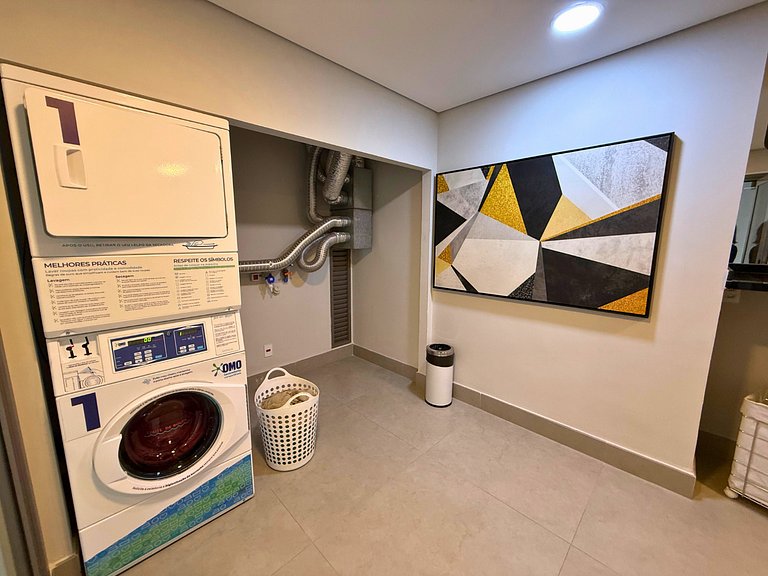 Studio a 7min Metrô Ana Rosa c/ Piscina e Academia