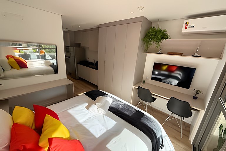 Studio a 7min Metrô Ana Rosa c/ Piscina e Academia
