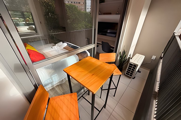 Studio a 7min Metrô Ana Rosa c/ Piscina e Academia