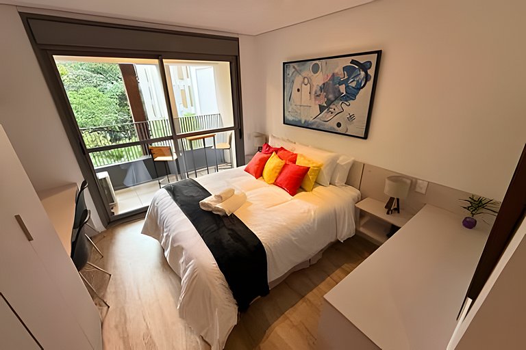 Studio a 7min Metrô Ana Rosa c/ Piscina e Academia