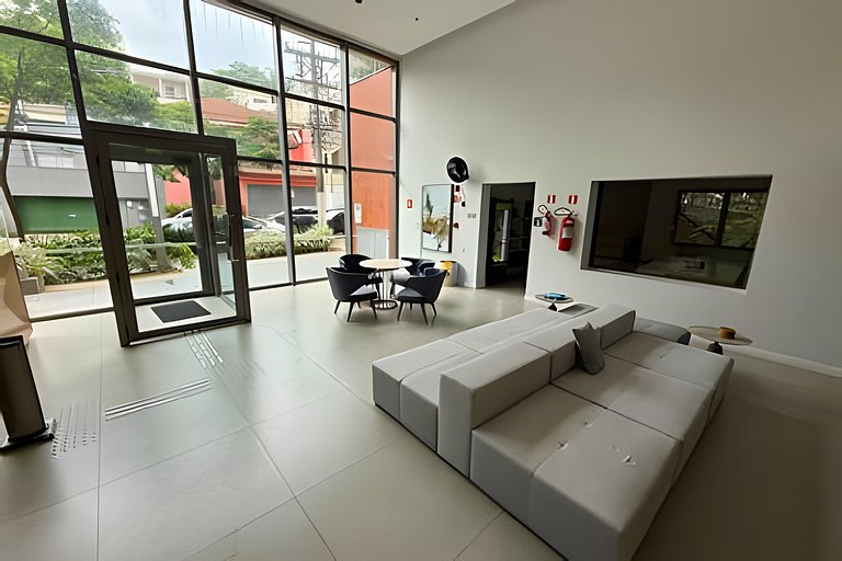 Studio a 7min Metrô Ana Rosa c/ Piscina e Academia