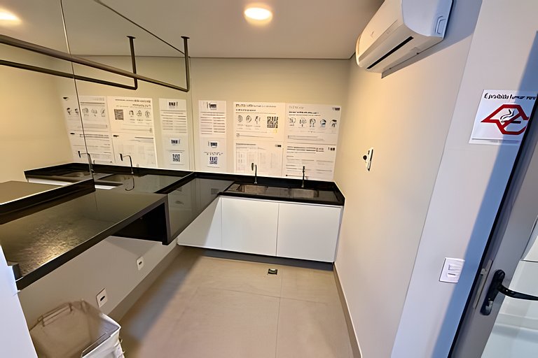 Studio a 7min Metrô Ana Rosa c/ Piscina e Academia