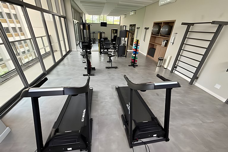 Studio a 7min Metrô Ana Rosa c/ Piscina e Academia