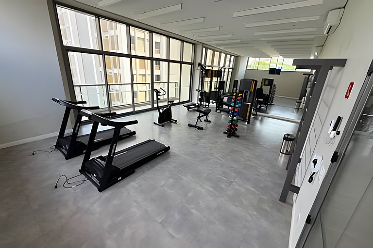 Studio a 7min Metrô Ana Rosa c/ Piscina e Academia