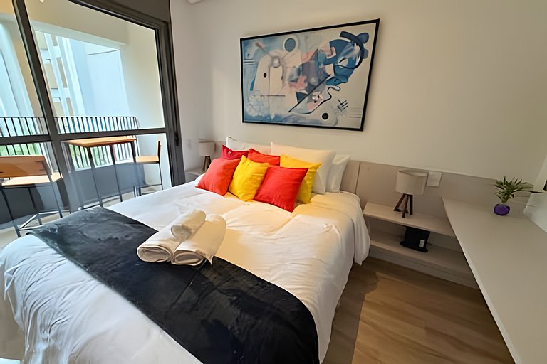 Studio a 7min Metrô Ana Rosa c/ Piscina e Academia