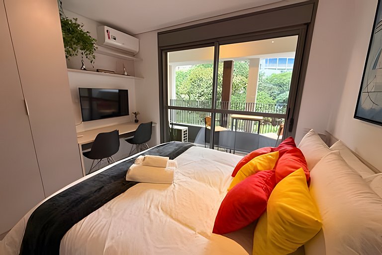 Studio a 7min Metrô Ana Rosa c/ Piscina e Academia