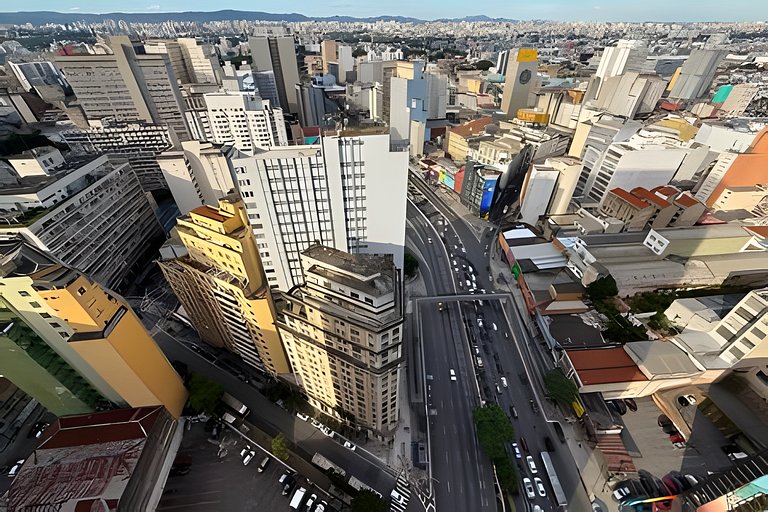 Cinema no 39º Andar - 2 min do Metrô São Bento