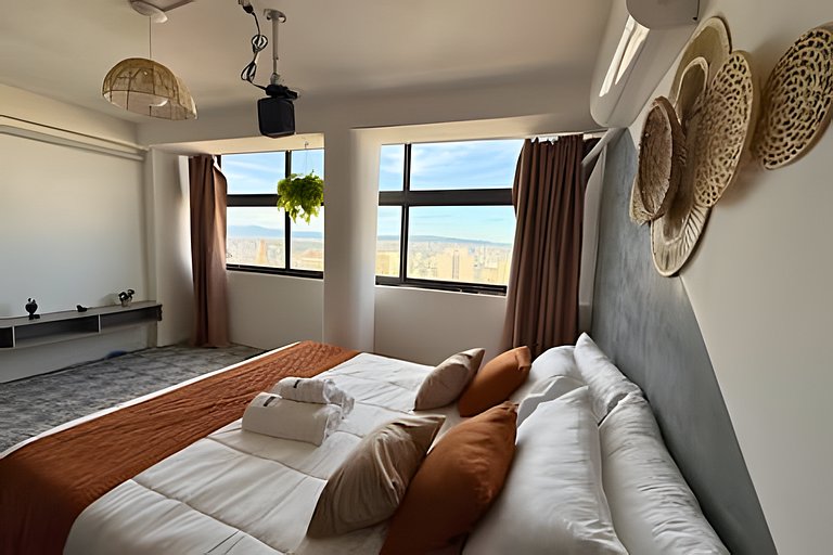 Cinema no 39º Andar - 2 min do Metrô São Bento