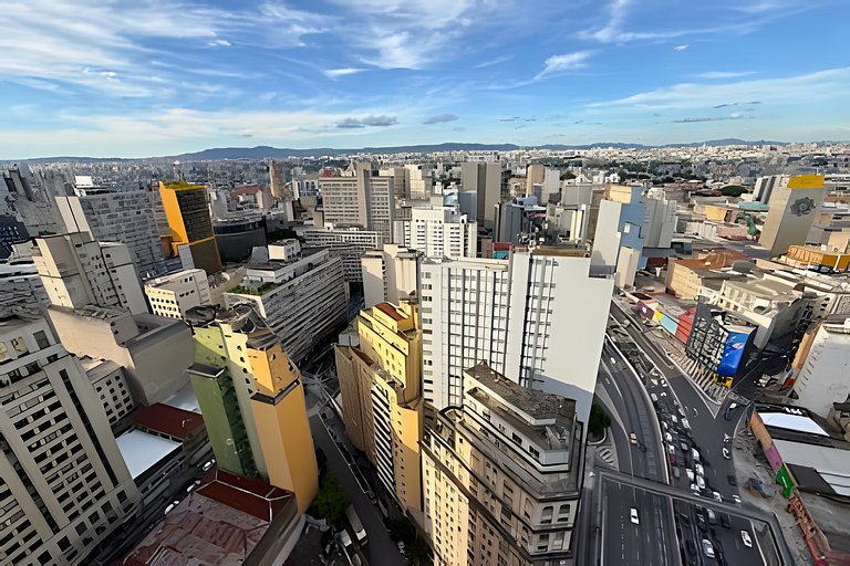Cinema no 39º Andar - 2 min do Metrô São Bento