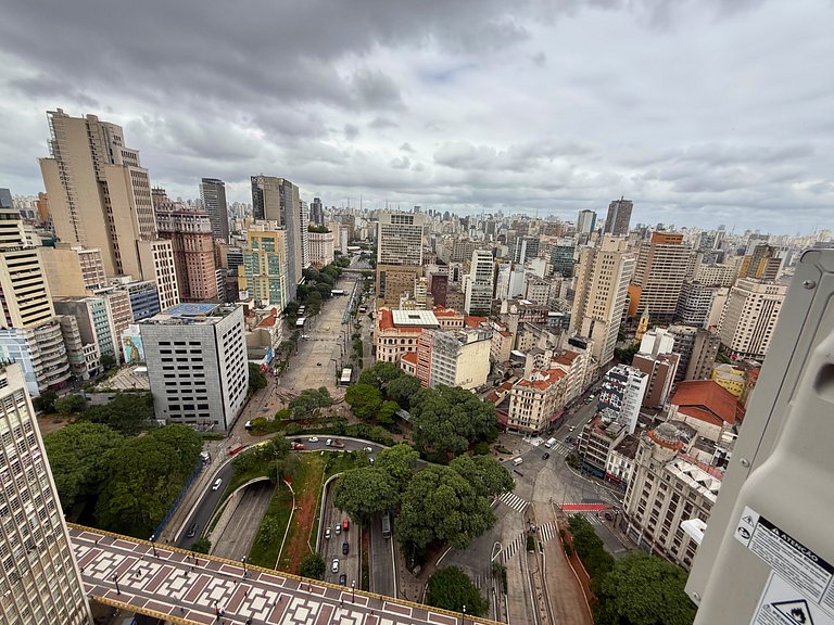 Apto Ideal no 39º Andar - 2 min Metrô São Bento